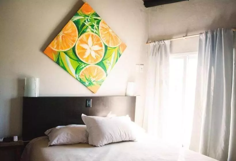 Retkeilymaja Posada Bambys