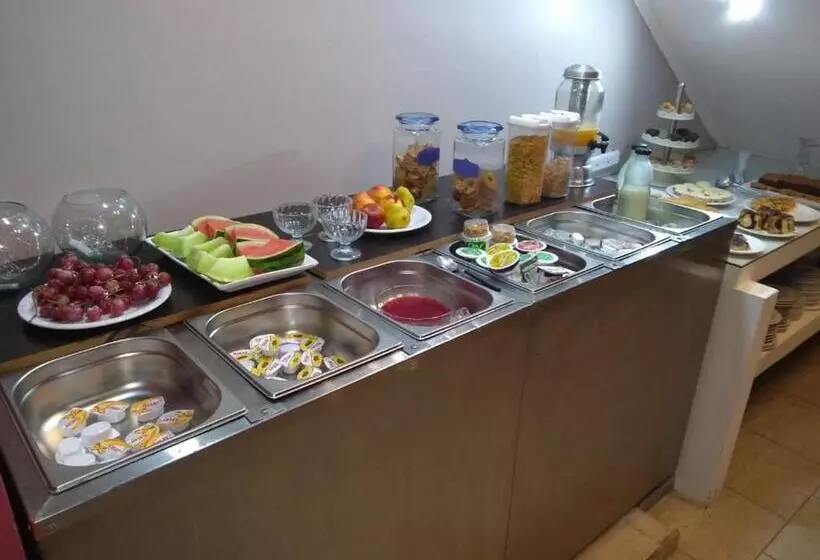 Retkeilymaja Posada Bambys