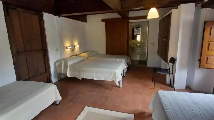 Albergue Turístico San Blas De Oliva De Plasencia