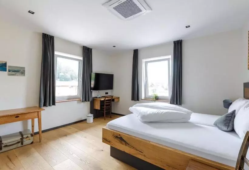 Bergwirt Hotel & Gasthof