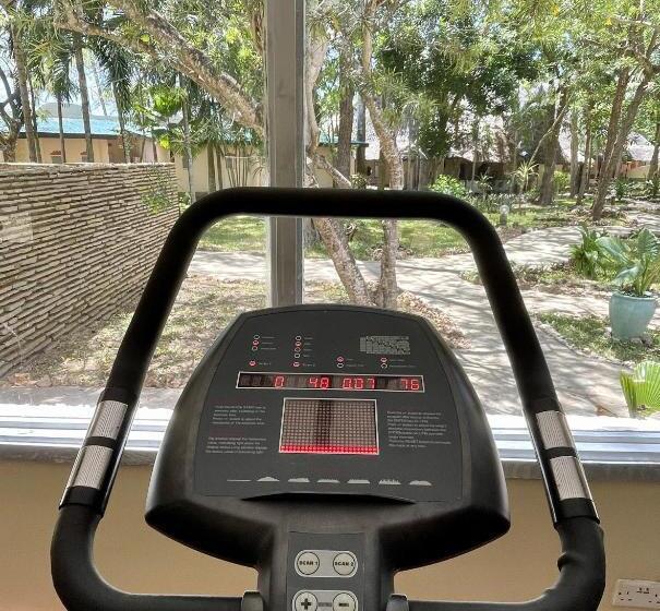 Eleven Pearl Boutique Hotel & Spa