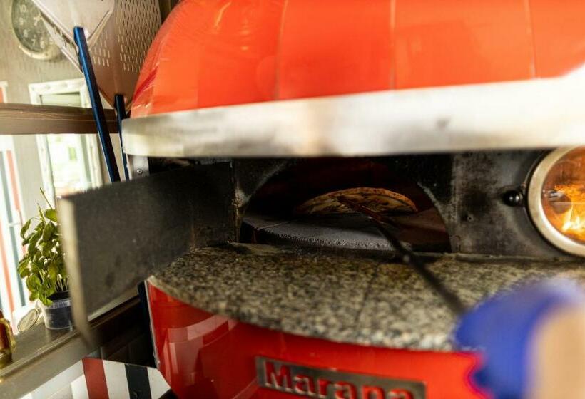 فندق Arena Deluxe & Spa