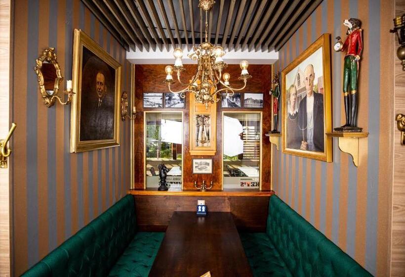 فندق Arena Deluxe & Spa