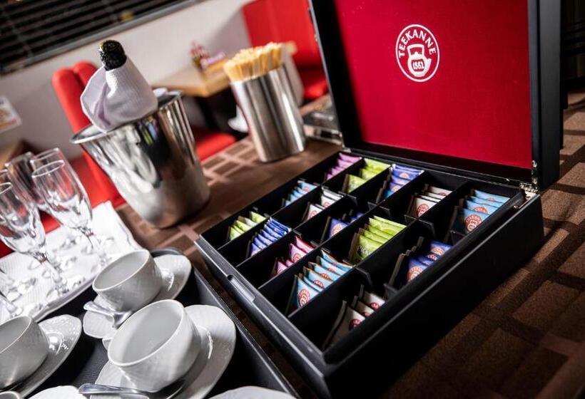 فندق Arena Deluxe & Spa