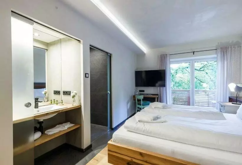 Bergwirt Hotel & Gasthof