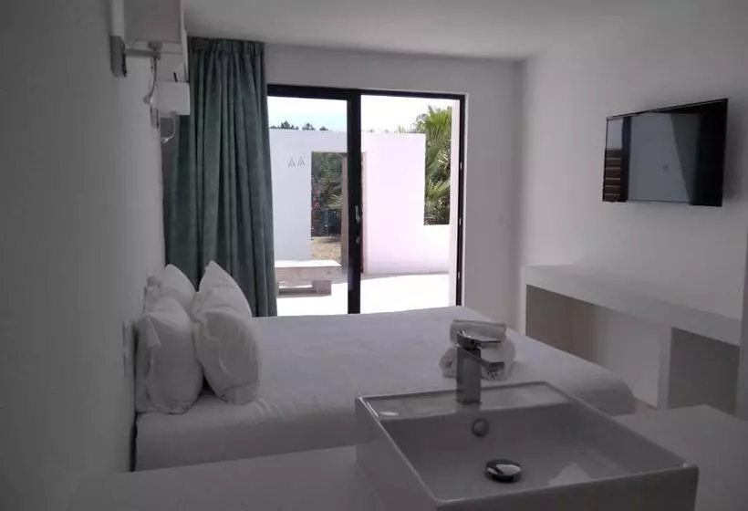 هتل Costa Bahia