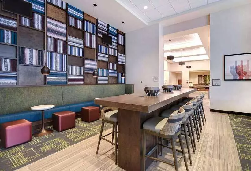 ホテル Home2 Suites By Hilton Tucson Downtown