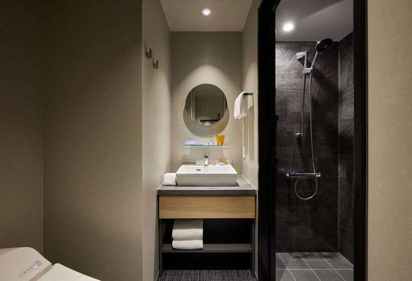 Oakwood Hotel Oike Kyoto