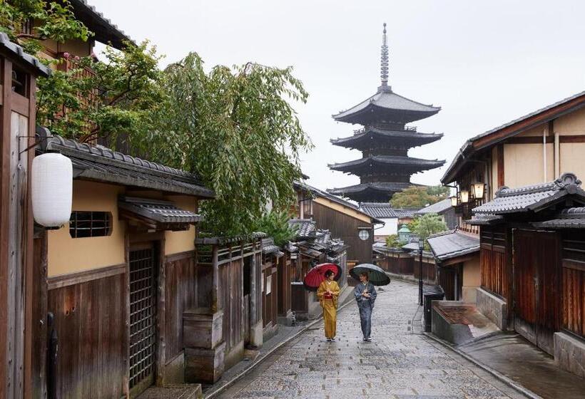 Oakwood Hotel Oike Kyoto