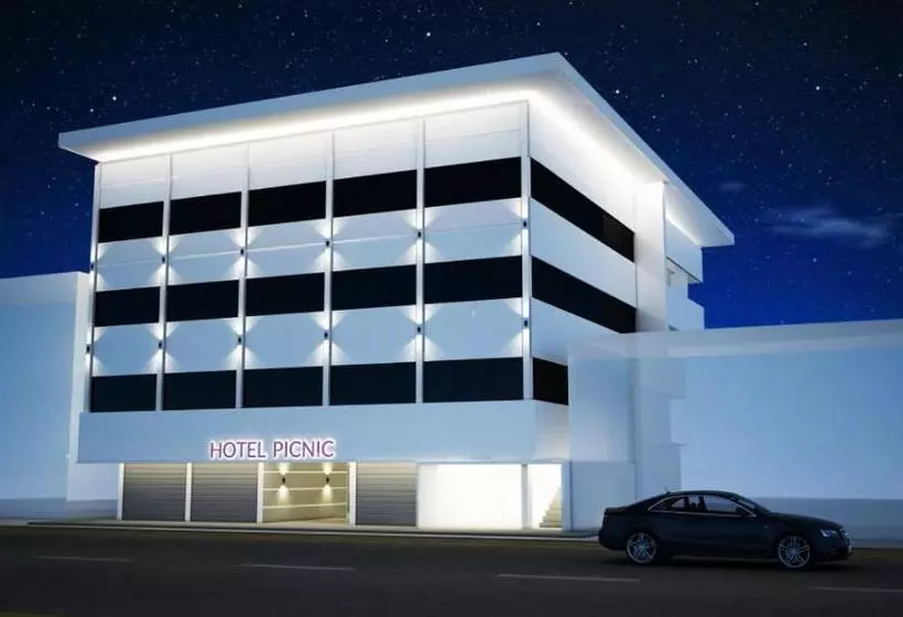 ホテル Picnic