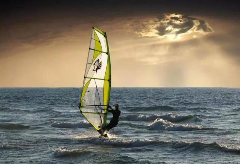 Hotelli The Blue Lagoon Resort  Kalpitiya