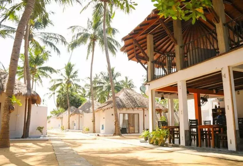 Hotelli The Blue Lagoon Resort  Kalpitiya