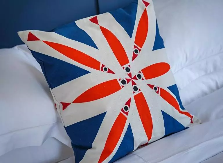 Hotelli The Ship Inn