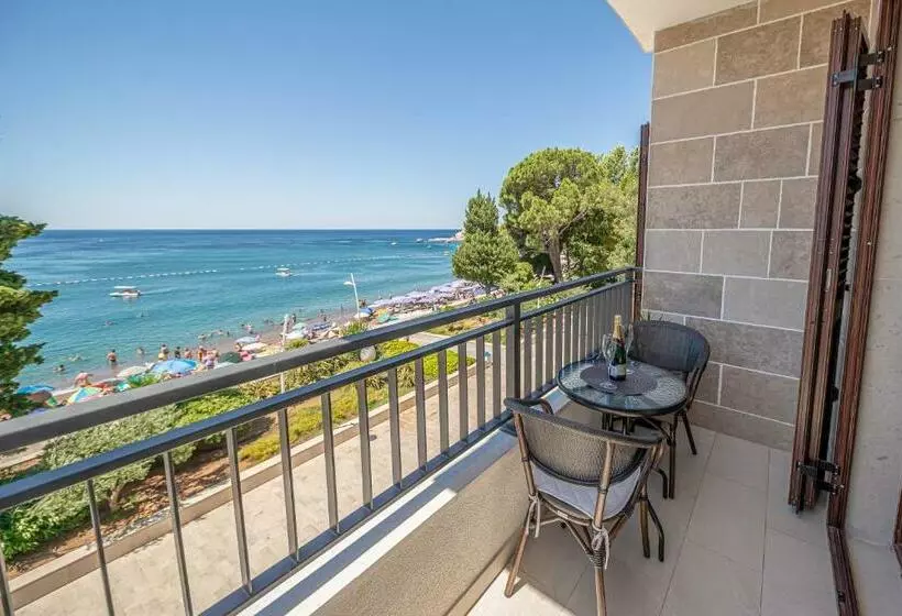 Mar Azul Apartments Petrovac