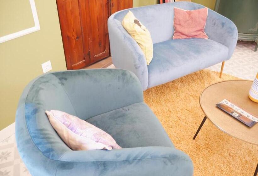 بنسيون Blaucel Cafè I Habitacions