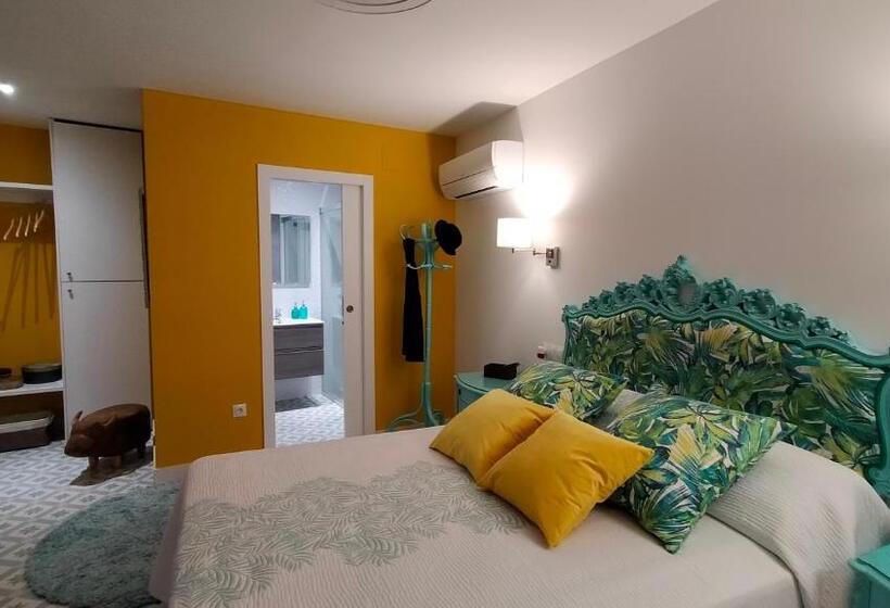 بنسيون Blaucel Cafè I Habitacions