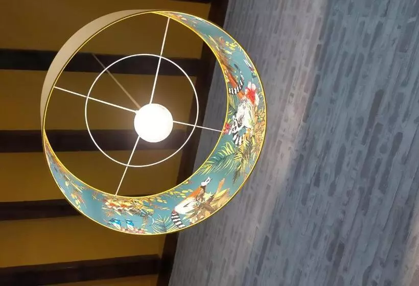 Majatalo Blaucel Cafè I Habitacions