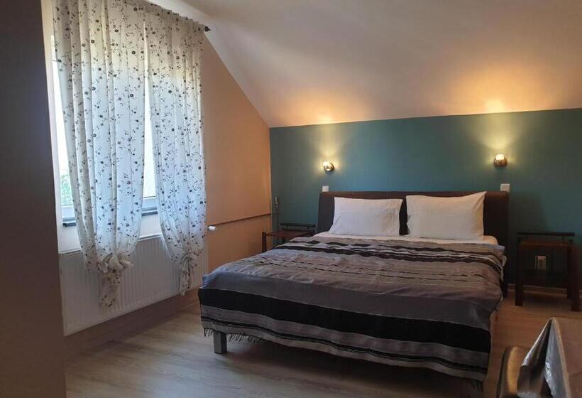 پانسیون Regent Garden