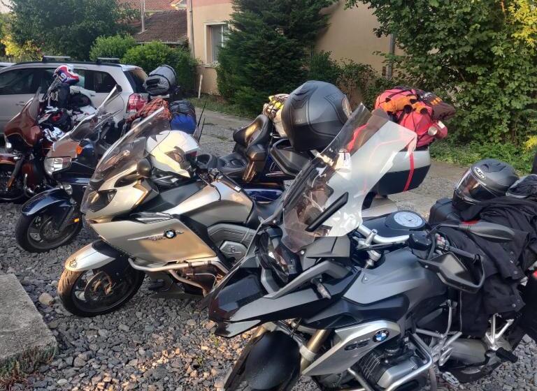 پانسیون Regent Garden