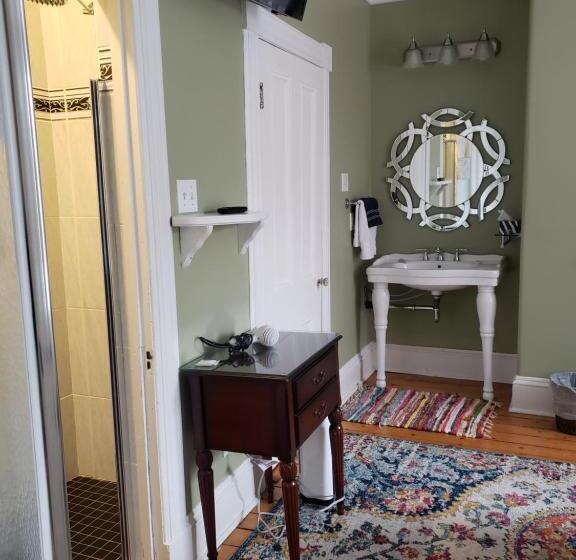 بنسيون The Jellybean Heritage Inn