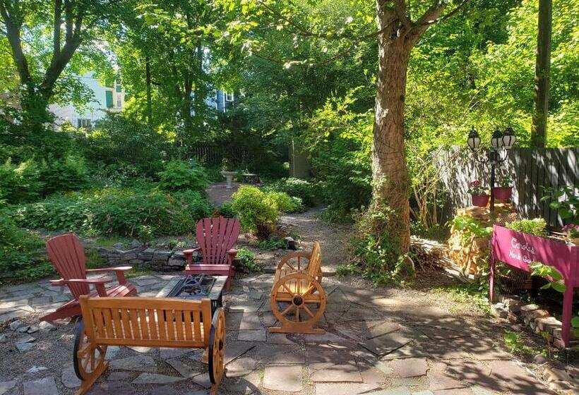 بنسيون The Jellybean Heritage Inn