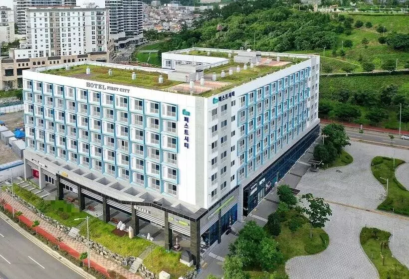 Firstcity Hotel Yeosu