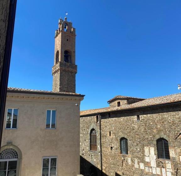민박 Affittacamere La Torre Di Montalcino