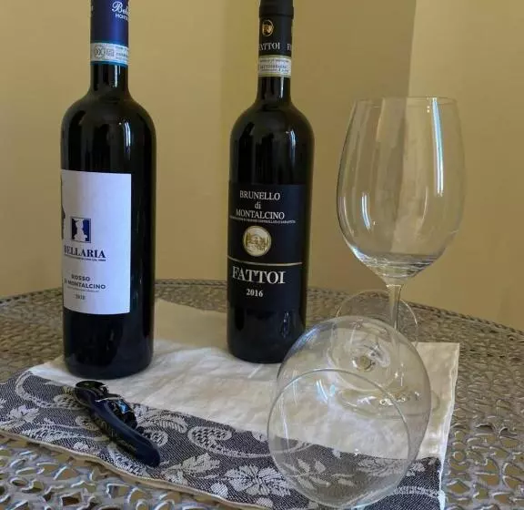 ベッドアンドブレックファースト Affittacamere La Torre Di Montalcino