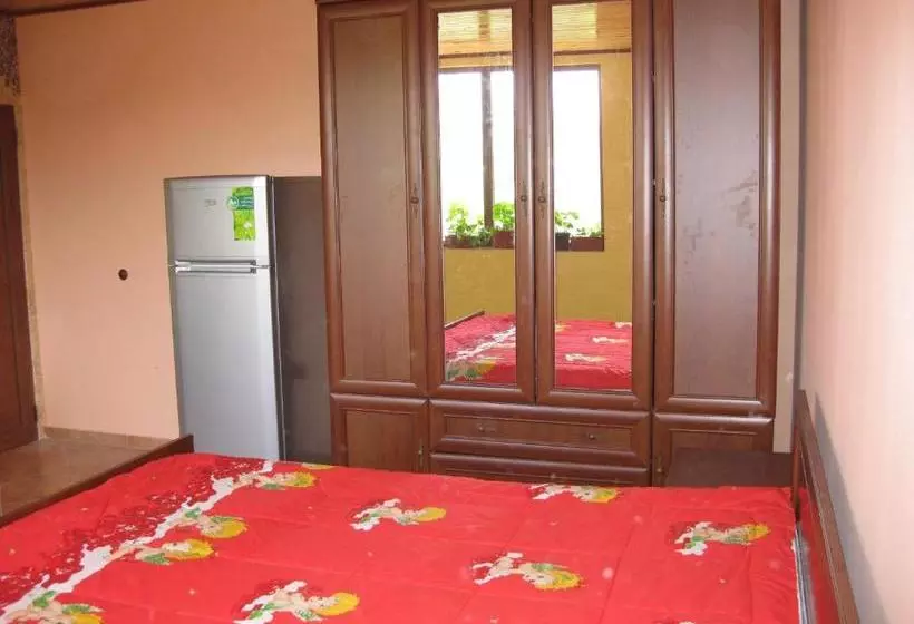 پانسیون Albena Guest House