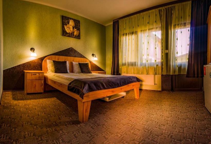 펜션 Marliv Complex