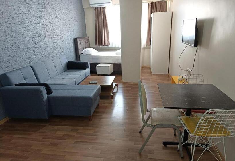 White Crown Apartman Ve Yaşam Merkezi