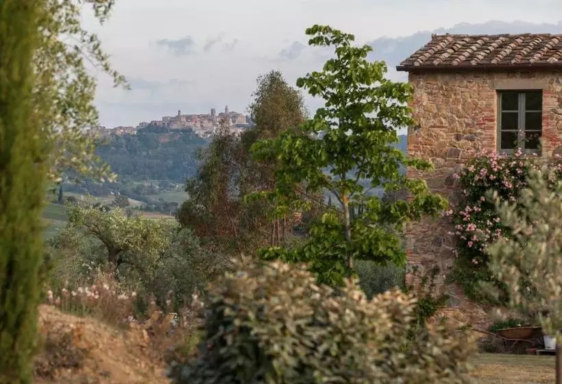 Follonico 4suite B&b