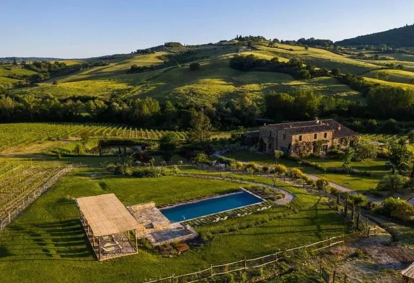 Follonico 4suite B&b