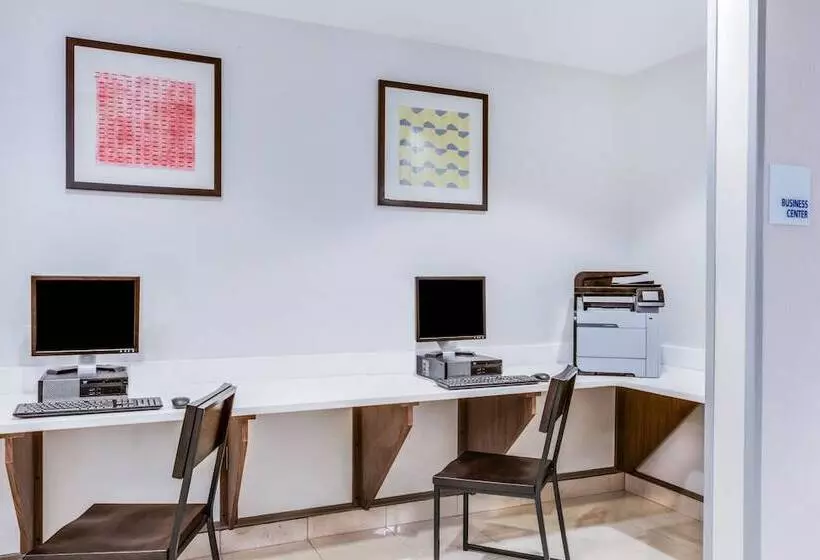 Holiday Inn Express Hotel & Suites Bethlehem, An Ihg