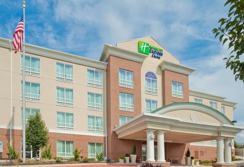 Holiday Inn Express Hotel & Suites Bethlehem, An Ihg