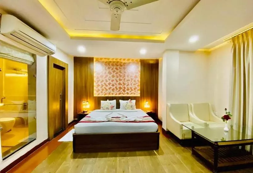 Hotelli Ajay International