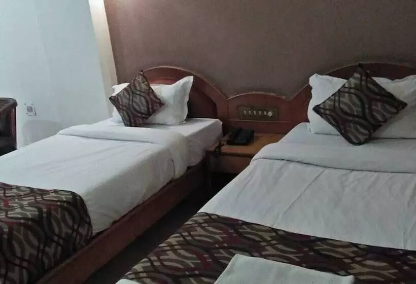 Hotel Ambarish Grand Residency