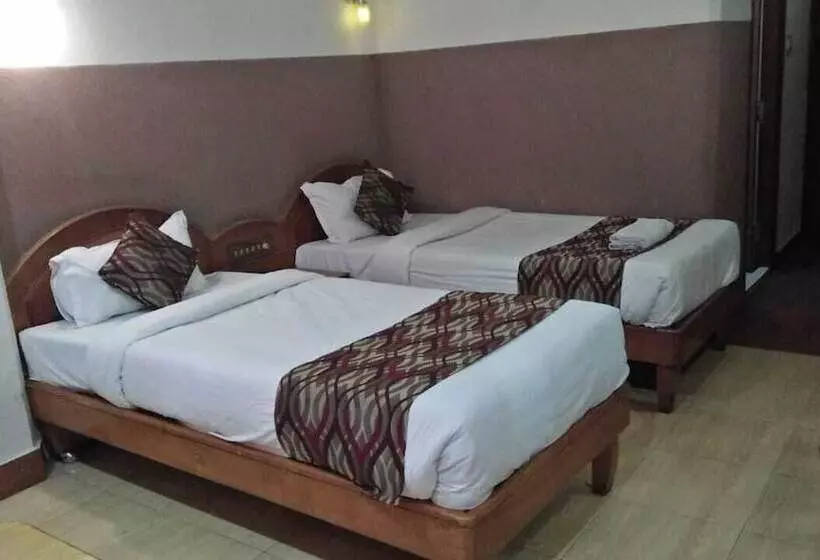 Hotel Ambarish Grand Residency