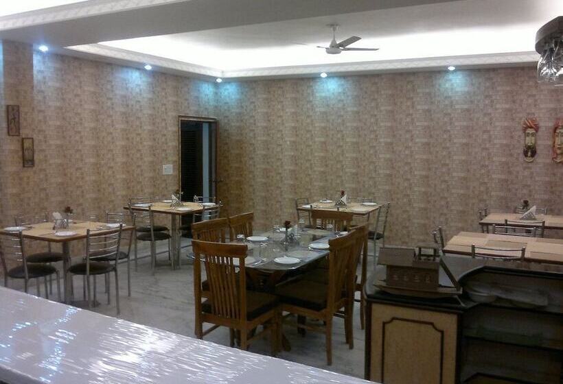 בית מלון כפרי Angel Residency