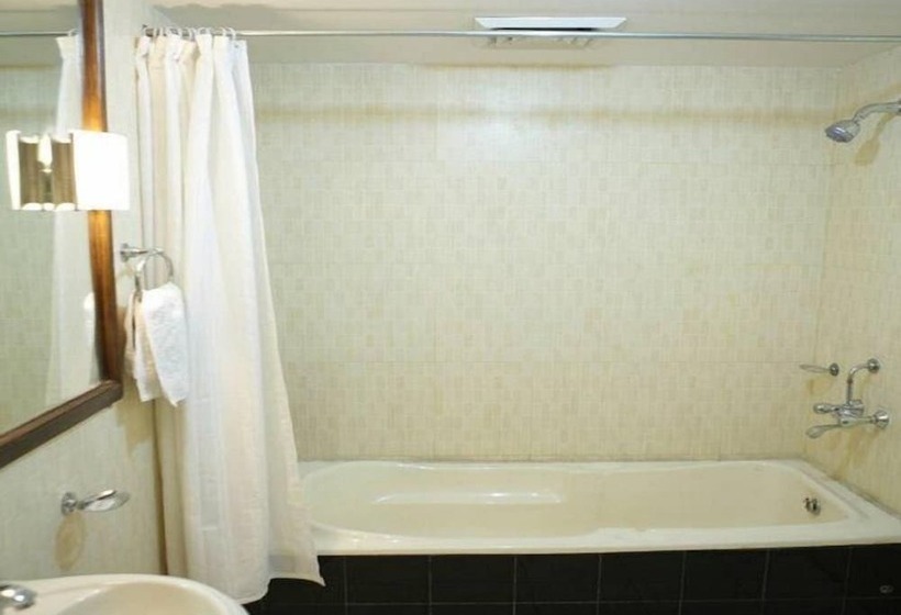 בית מלון כפרי Angel Residency