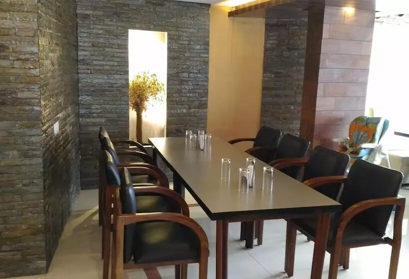 호텔 Aroma Classic Days