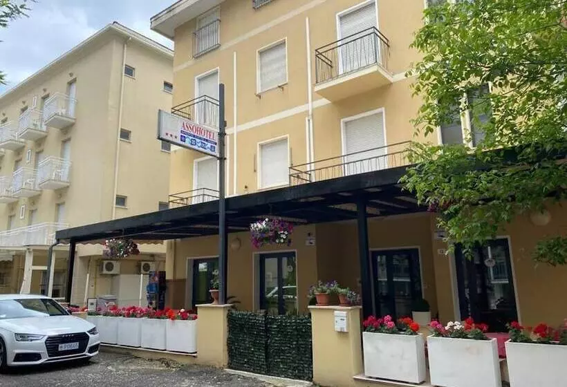 هتل Asso