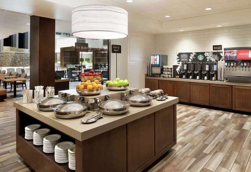 ホテル Embassy Suites By Hilton Atlanta Alpharetta