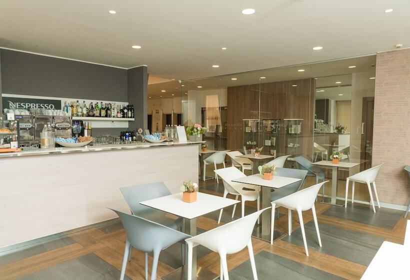 Helios Hotel & Terrazza Mia