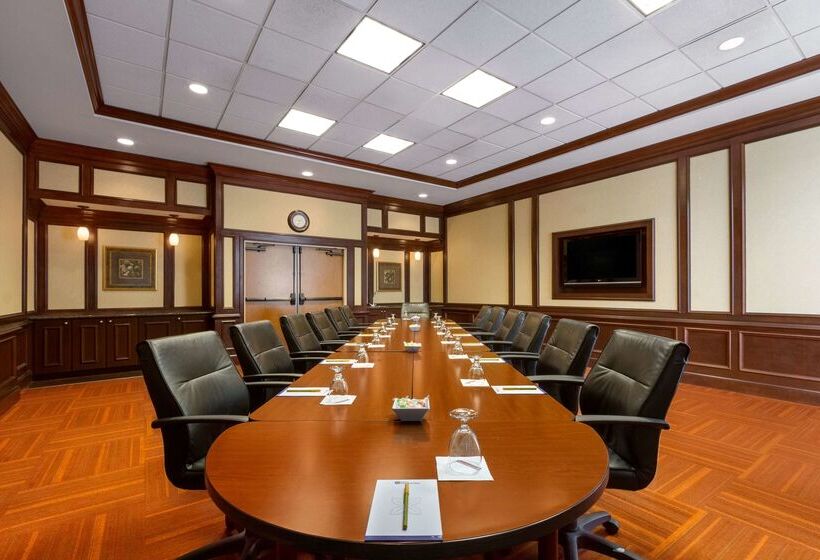 هتل Hilton Garden Inn Atlanta Marietta