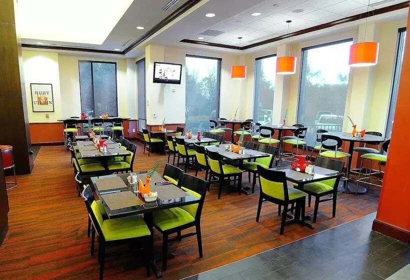 Отель Hilton Garden Inn Atlanta Marietta