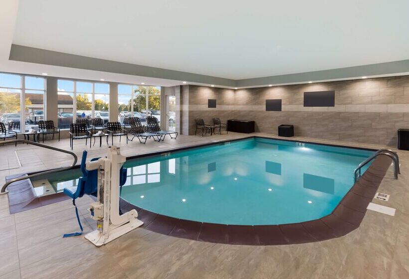 בית מלון כפרי Hilton Garden Inn Columbus/grove City