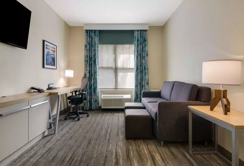 هتل Hilton Garden Inn Madison West/middleton