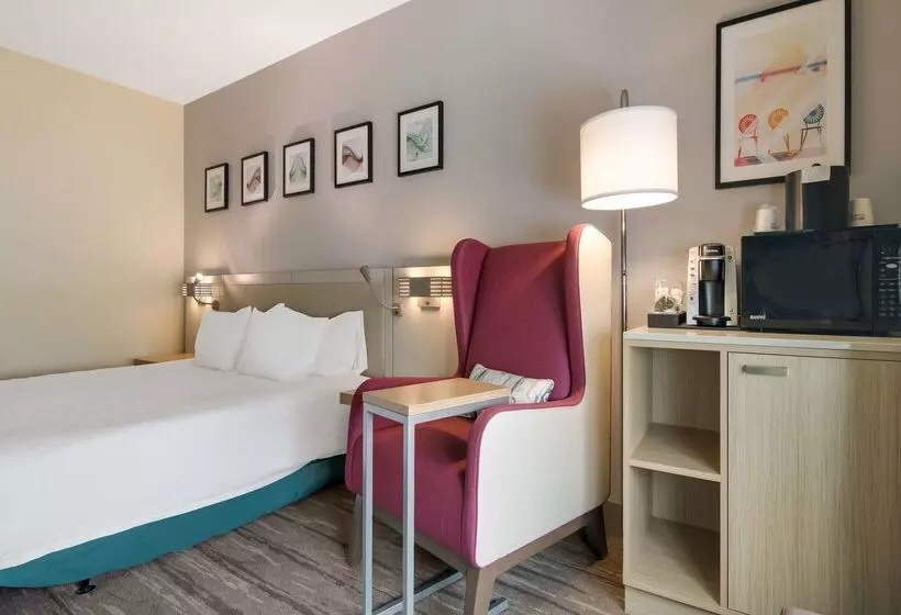 هتل Hilton Garden Inn Madison West/middleton