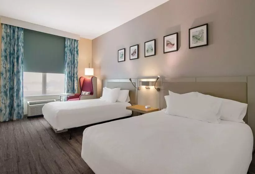 هتل Hilton Garden Inn Madison West/middleton